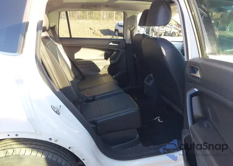 2021 Volkswagen Tiguan 2.0T Se/2.0T Se R-Line Black/2.0T Sel из США, поврежденный, VIN 3VV2B7AX9MM076781